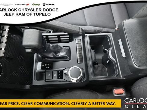 Used 2025 Toyota Tacoma SR AWD/4WD image 22
