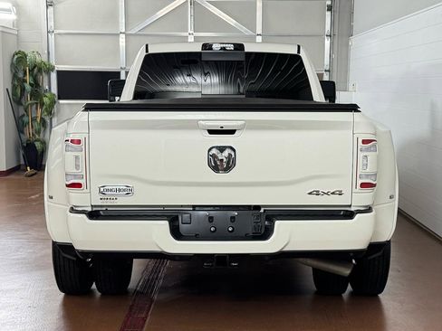 Used 2024 RAM 3500 Limited w/ Towing Technology Group image 4