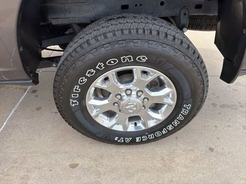 Used 2024 RAM 2500 Laramie w/ Safety Group AWD/4WD image 32