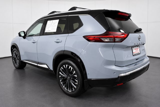 Certified 2026 Nissan Rogue Platinum w/ Platinum Premium Package AWD/4WD image 6