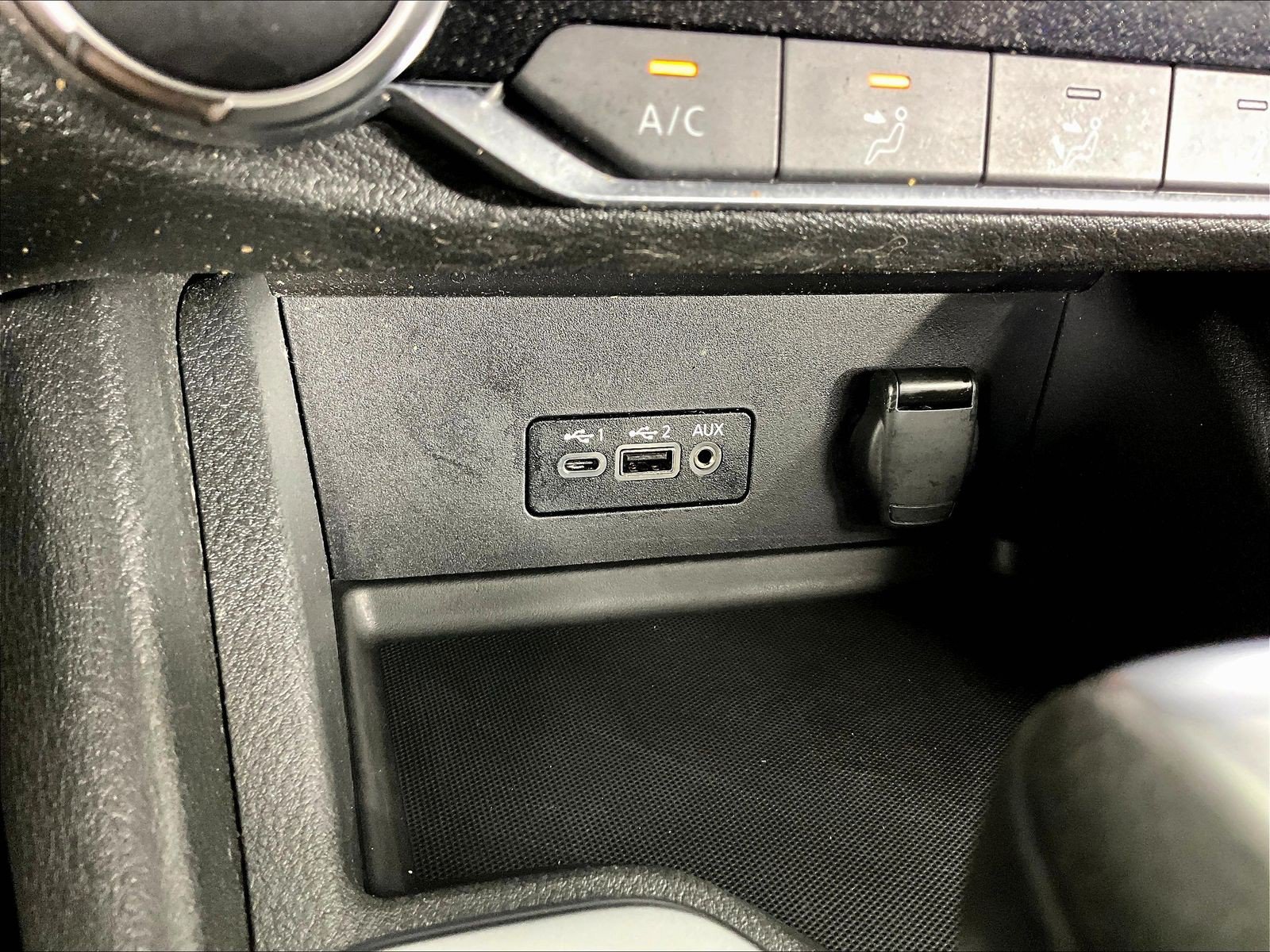 Used 2023 Nissan Sentra SV FWD image 16