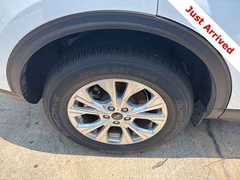 Used 2025 Ford Escape Active AWD/4WD image 18