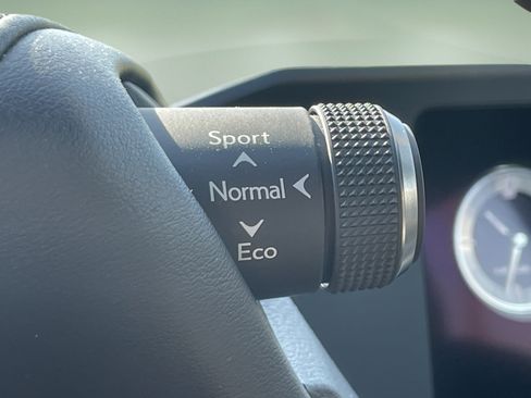 Used 2020 Lexus ES 350 F Sport w/ Accessory Package 2 FWD image 28