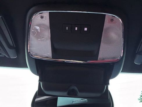 Used 2018 Dodge Charger R/T Scat Pack RWD image 49