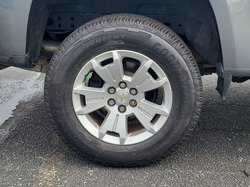 Used 2019 Chevrolet Colorado LT w/ LT Convenience Package AWD/4WD image 5