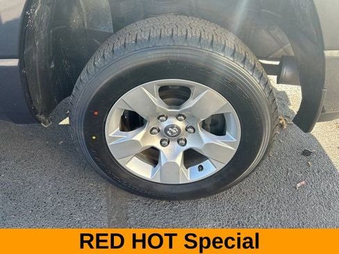 Used 2020 RAM 1500 Big Horn AWD/4WD image 49