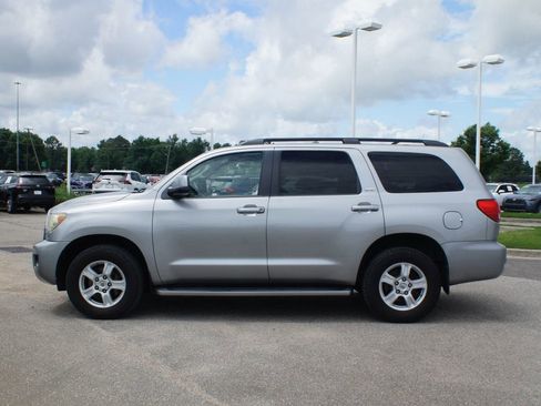 Used 2008 Toyota Sequoia SR5 AWD/4WD image 7