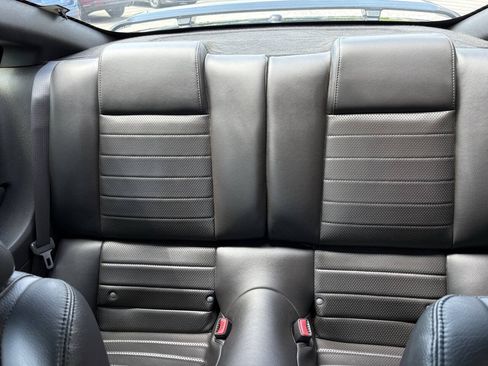 Used 2008 Ford Mustang GT RWD image 11