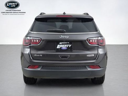 Used 2023 Jeep Compass Latitude w/ Convenience Group AWD/4WD image 4