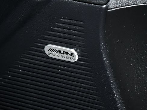 Used 2019 Dodge Challenger R/T Scat Pack RWD image 14
