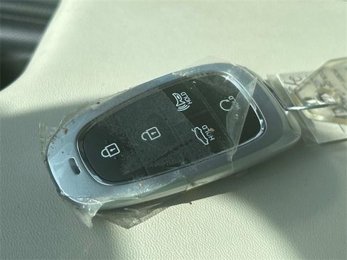 Used 2023 Hyundai Sonata SEL w/ Cargo Package image 33