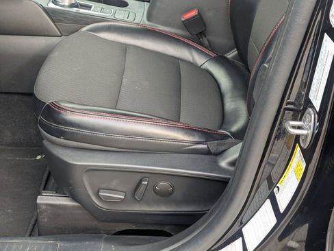 Used 2024 Ford Escape ST-Line image 23