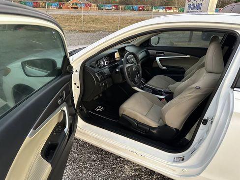 Used 2015 Honda Accord LX-S image 13