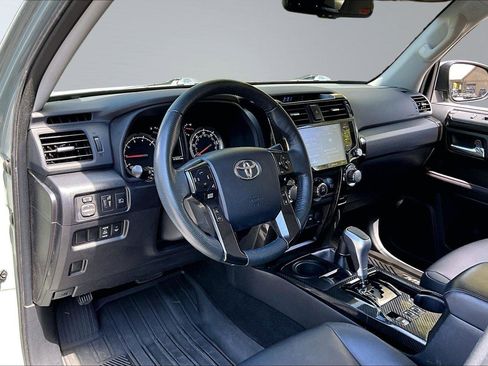 Used 2023 Toyota 4Runner TRD Off-Road Premium w/ Moonroof Package AWD/4WD image 15