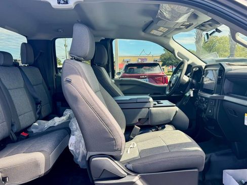 New 2025 Ford F150 XL w/ Equipment Group 103A High image 5