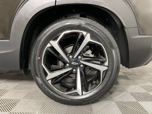 Used 2021 Chevrolet TrailBlazer RS w/ Sun and Liftgate Package FWD image 10