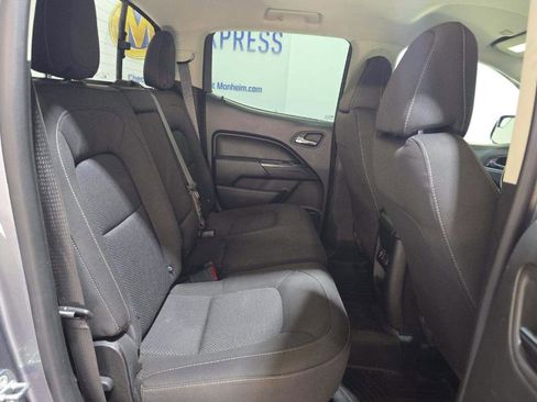 Used 2021 Chevrolet Colorado LT w/ LT Convenience Package image 6