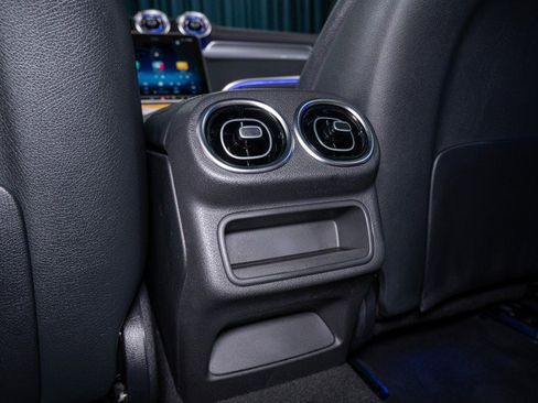 New 2026 Mercedes-Benz GLC 300 image 23