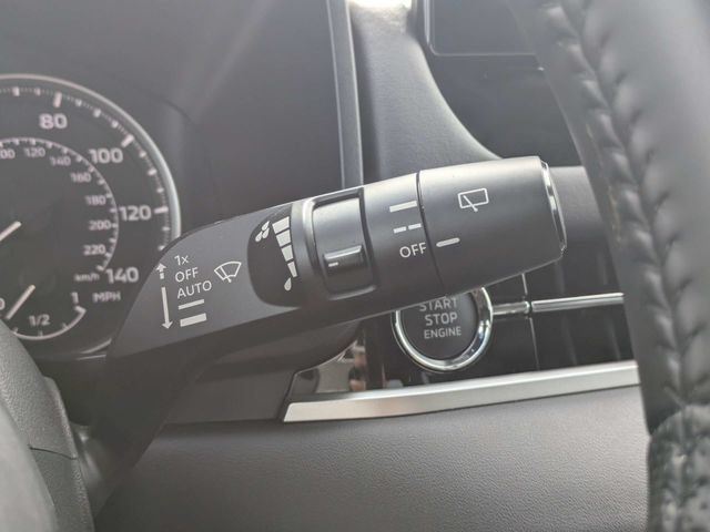 Used 2025 Mitsubishi Outlander SE FWD image 31