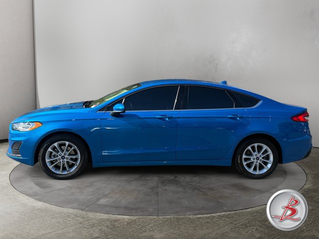Used 2020 Ford Fusion SE FWD image 4