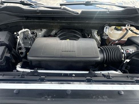 Used 2023 Chevrolet Silverado 1500 LT Trail Boss w/ LPO, Dark Essentials Package AWD/4WD image 29