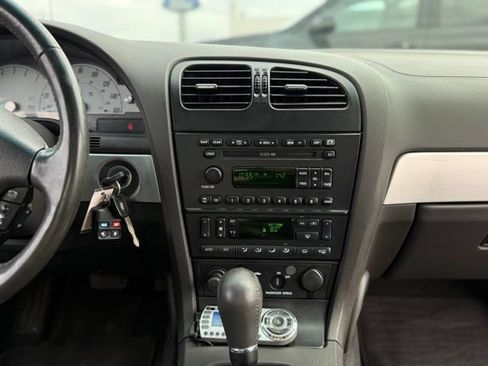Used 2002 Ford Thunderbird RWD image 24