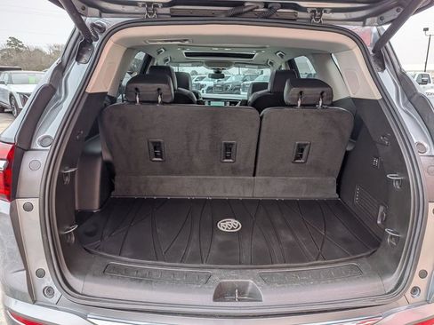 Used 2020 Buick Enclave Avenir w/ Avenir Technology Package image 26