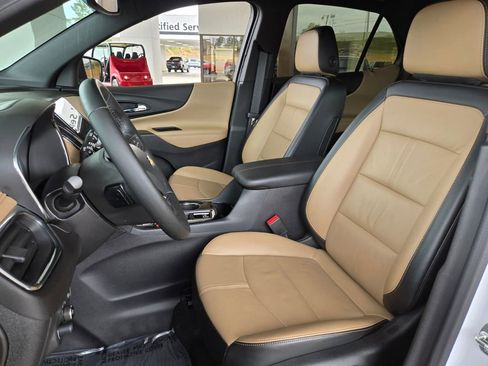 Used 2024 Chevrolet Equinox Premier image 10