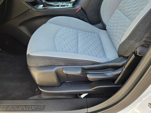Used 2019 Chevrolet Equinox LS w/ LPO, Floor Liner Package AWD/4WD image 20