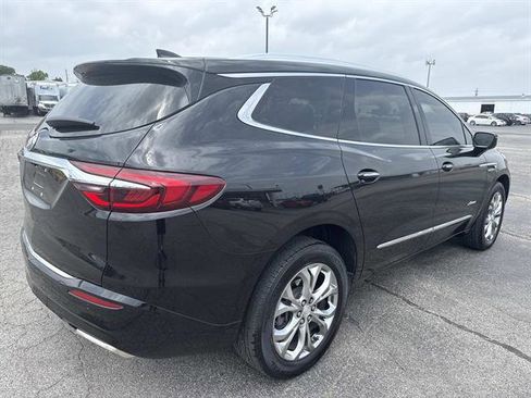 Used 2021 Buick Enclave Avenir w/ Avenir Technology Package AWD/4WD image 4