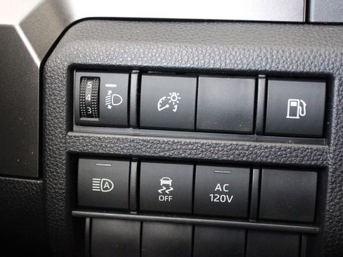 New 2026 Toyota 4Runner 4WD image 25