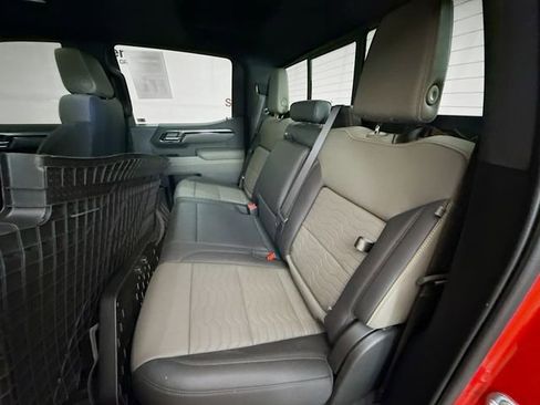 Used 2023 Chevrolet Silverado 1500 ZR2 w/ Technology Package image 25