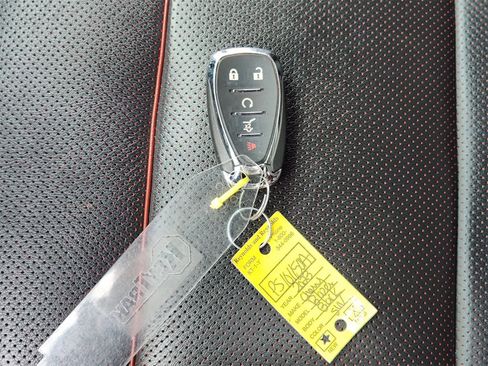 Used 2023 Chevrolet Blazer RS image 32