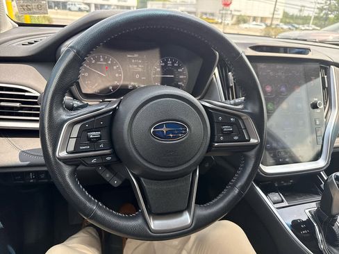 Used 2022 Subaru Outback Limited image 36