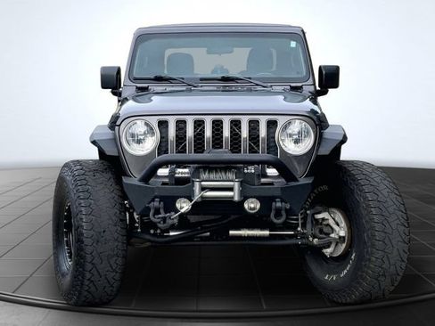 Used 2021 Jeep Gladiator Overland w/ Safety Group AWD/4WD image 3