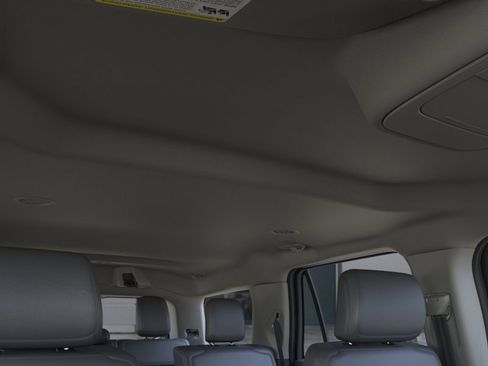 New 2026 Ford Expedition Active image 24