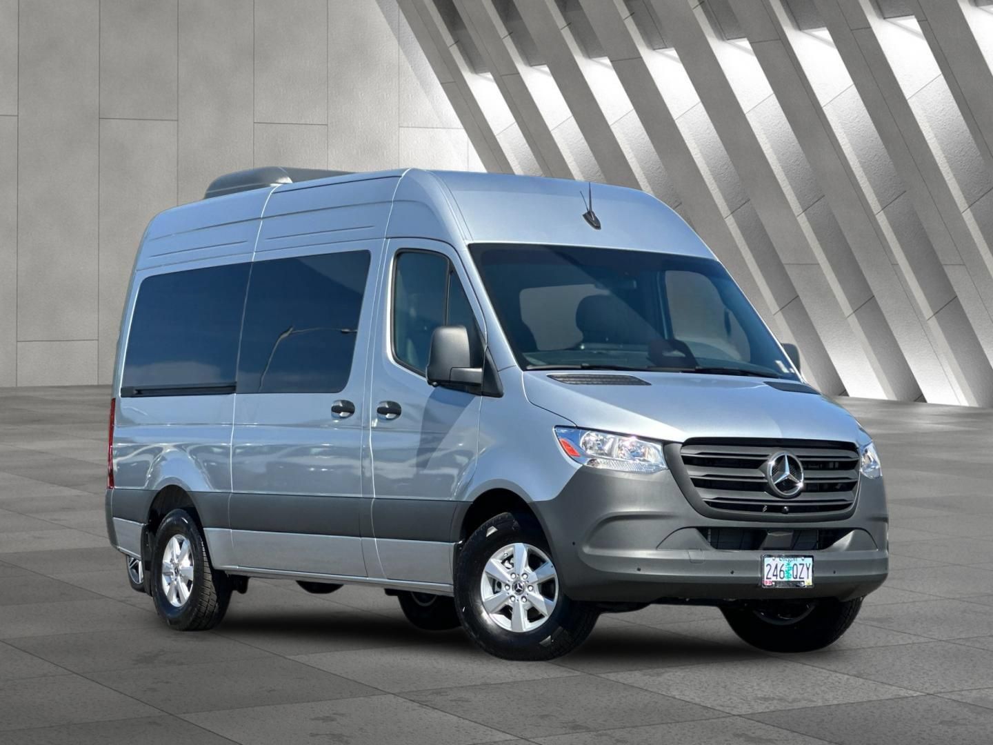 Used 2025 Mercedes-Benz Sprinter 2500 image 2