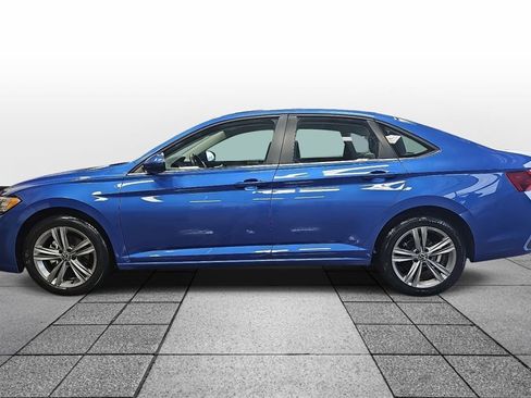 Used 2024 Volkswagen Jetta SE image 8