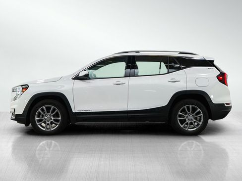 Used 2022 GMC Terrain SLT AWD/4WD image 2