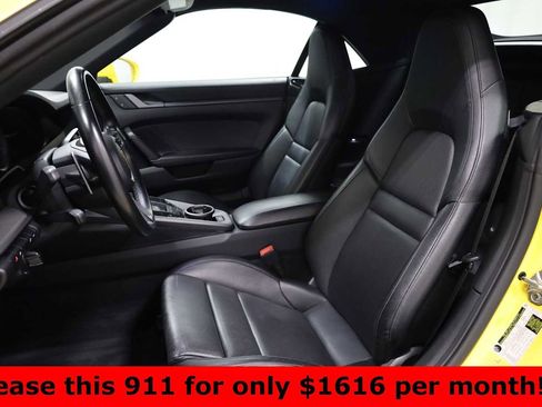 Certified 2022 Porsche 911 Carrera image 5