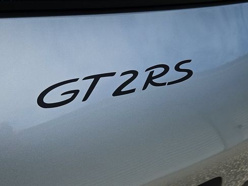Certified 2019 Porsche 911 GT2 RS RWD image 12