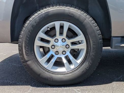 Used 2017 Chevrolet Tahoe LT RWD image 12