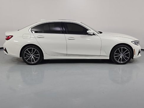 Used 2020 BMW 330i xDrive Sedan w/ Convenience Package image 7