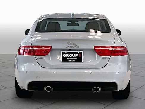 Used 2018 Jaguar XE Portfolio RWD image 4