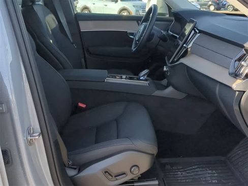 Certified 2026 Volvo XC90 B6 Plus w/ Protection Package Premier image 22