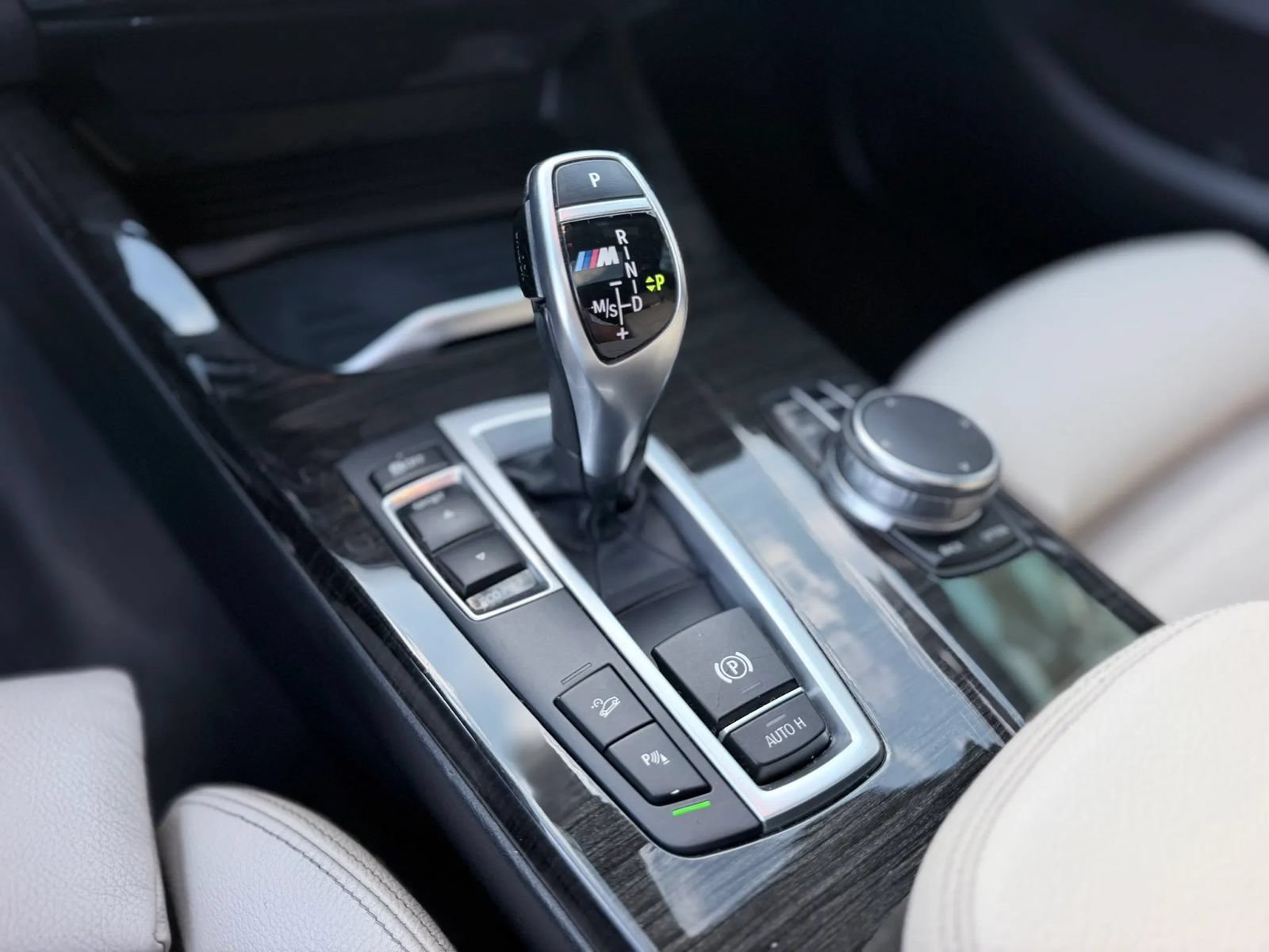 Used 2018 BMW X4 M40i AWD/4WD image 27