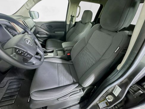 Used 2023 Nissan Frontier S w/ Technology Package RWD image 13