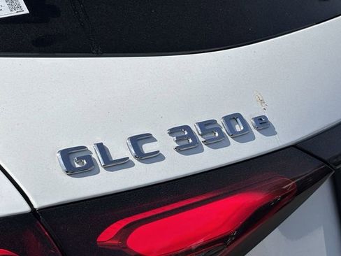 Used 2026 Mercedes-Benz GLC 350e 4MATIC image 4