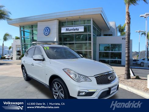 Used 2017 INFINITI QX50 2WD w/ Deluxe Touring Package image 1