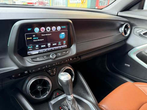 Used 2016 Chevrolet Camaro SS image 26